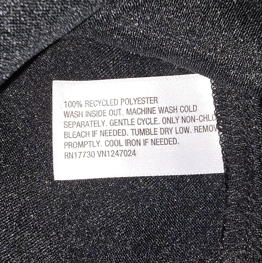 #2690 Ava & Viv Black Satin Flared Sleeve Top - Picture 7 of 7